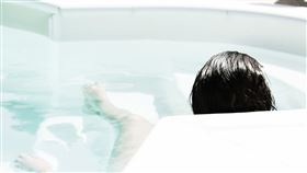 情侶(示意圖／翻攝自Pixabay)