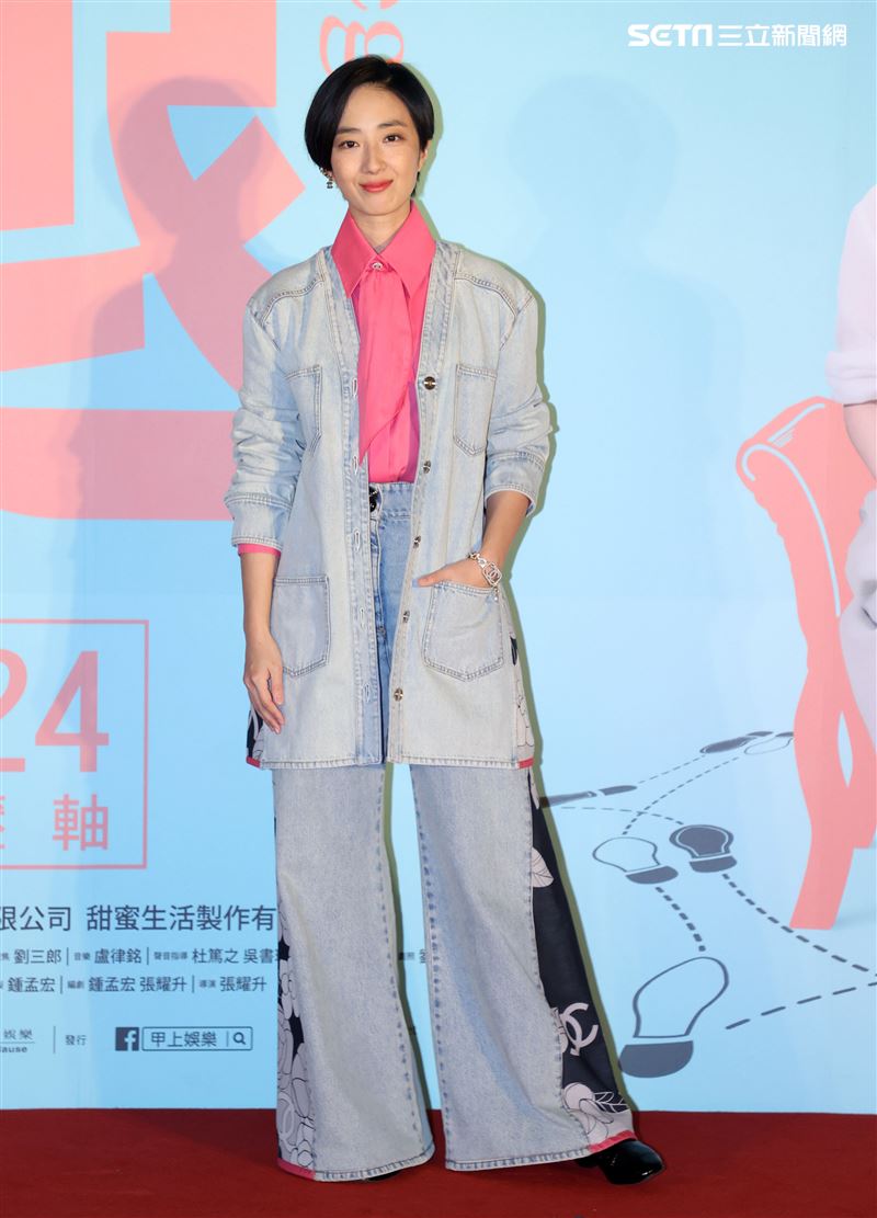 「腿」演員桂綸鎂出席「腿」電影首映會。（記者邱榮吉/攝影）