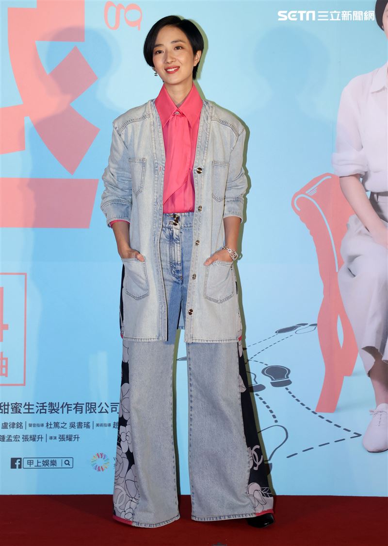 「腿」演員桂綸鎂出席「腿」電影首映會。（記者邱榮吉/攝影）