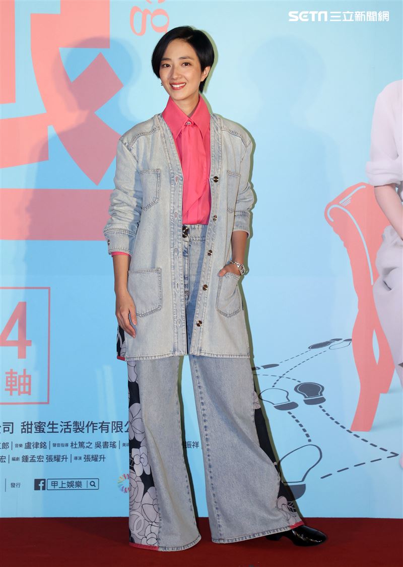 「腿」演員桂綸鎂出席「腿」電影首映會。（記者邱榮吉/攝影）