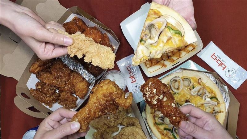炸雞控敲碗　 點炸雞再送地瓜薯