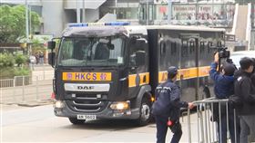 黎智英囚車抵高院畫面(圖/AP授權)