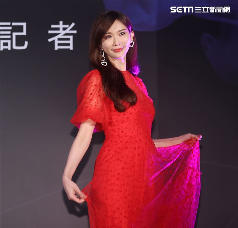 林志玲廣告片大秀芭蕾舞力全開，展露出多面向蘊藏實力。（記者邱榮吉/攝影）