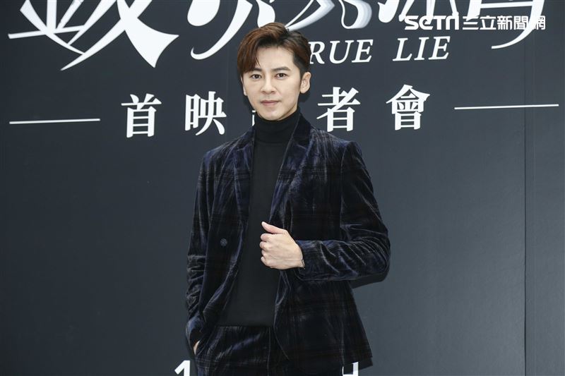 李國毅、吳子霏、喜翔、龍劭華、陳珮騏、張翰、明杰、錢俞安、巫建和出席《金愛演真探團》首映記者會。（圖／記者楊澍攝影）