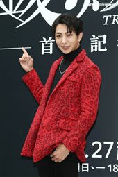 李國毅、吳子霏、喜翔、龍劭華、陳珮騏、張翰、明杰、錢俞安、巫建和出席《金愛演真探團》首映記者會。（圖／記者楊澍攝影）