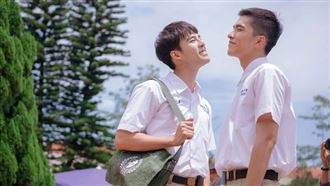 《刻在》抄中國？原作者認：確實挺像