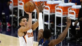 無解單打！保羅、布克力挫獨行俠金童
NBA,鳳凰城太陽,Devin Booker
美聯社／達志影像