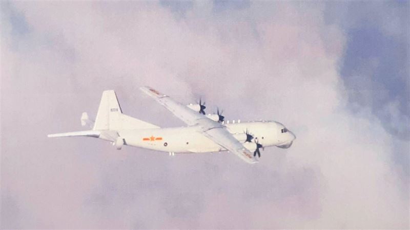 共機2架次擾我空域！國防部曝路徑了