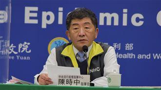 五金行、星巴克…染疫醫足跡曝