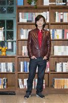 林隆璇、林亭翰父子、「小兒子」阿甯咕、街舞男團B.T.O.D小兒子音樂系列《愛搞怪的小東西》媒體茶敘。（圖／記者楊澍攝影）
