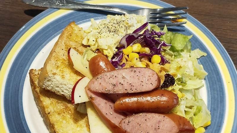 台中健康早午餐！堅持無油煎炸料理