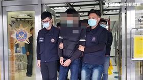 北聯幫徐男拿88萬7千元假鈔入股美髮店遭警方逮捕。（圖／翻攝畫面）