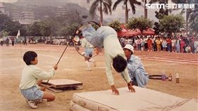 小學　運動會 跳火圈 跳箱（圖／阿爸的魔法相機專頁 授權提供）