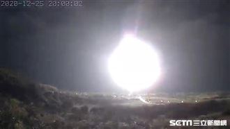 國軍聖誕夜試射飛彈　火光照亮台東