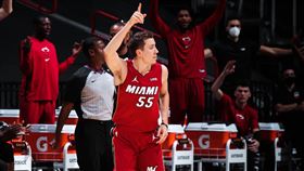 ▲羅賓森（Duncan Robinson）投進7顆三分球，追平耶誕賽紀錄。（圖／翻攝自熱火推特）