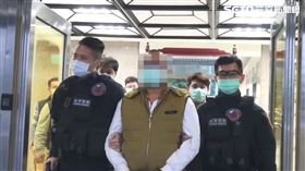 四海幫海壢堂陳姓副堂主強逼買家贈車遭掃蕩。（圖／翻攝畫面）