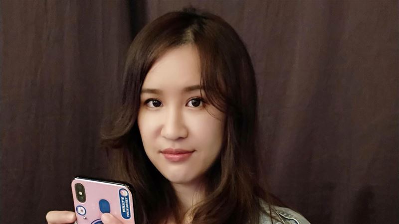 女星母胎單身32年　遇無訊軟男追求