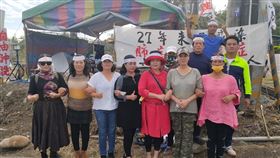 田麗聲援台東都歷垃圾場抗爭。（圖／田麗提供）