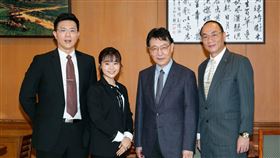 蔣偉文、楊小黎、王自強、聶秉賢、劉濟出演《國際橋牌社2》趙少康再客串，重現1995年大和解咖啡。（圖／記者楊澍攝影）