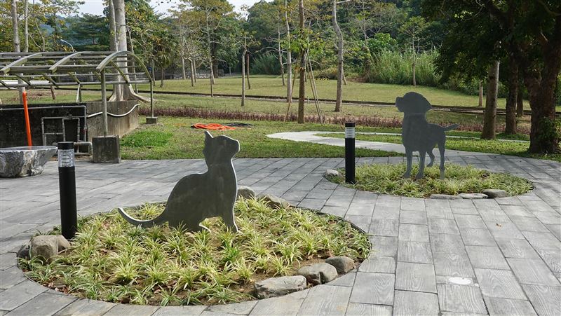 生命教育　高雄市打造寵物樹灑葬園區