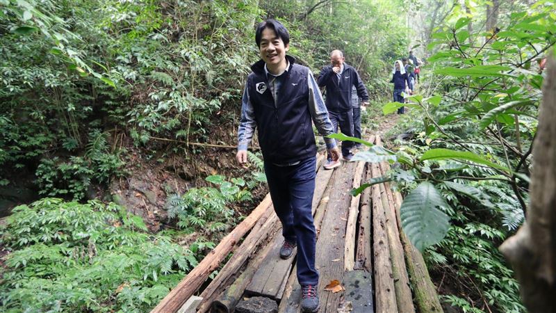推廣健康台灣　賴清德體驗手作步道