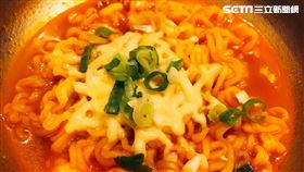 泡麵，熱量。（圖／記者洪玲明拍攝）