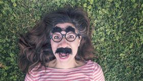 做鬼臉(示意圖／翻攝自Pixabay)