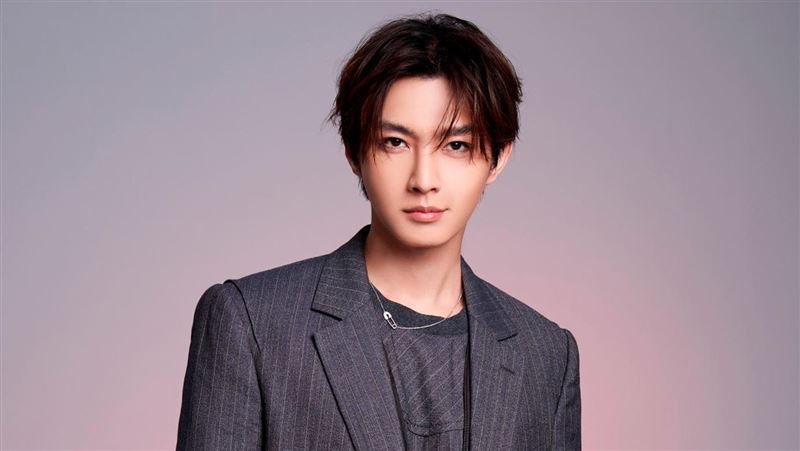 炎亞綸主持Live直播音樂節目