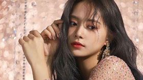 周子瑜(圖/翻攝自IG)