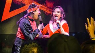 夜店被百位帥哥包圍　女星嗨到走不了