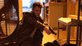 《殺機追緝令》（圖／車庫娛樂提供）