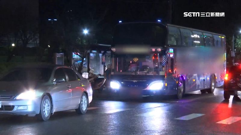 防疫專車消毒不足？業者：全車消毒