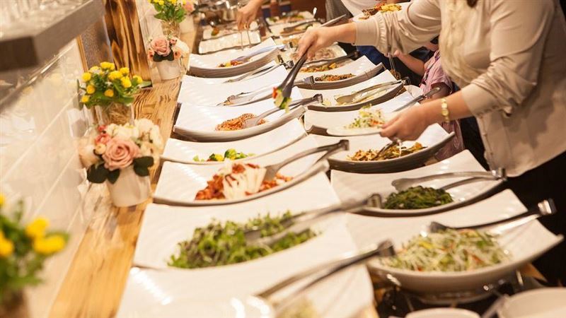 吃到飽餐廳怎回本？拿這3道就虧大了