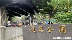 台北秘境／北投不用花錢「0元鬆一下」　軍校生也愛來，泡腳池、北投公園、北投圖書館、溫泉博物館  圖／記者林奇樺攝影