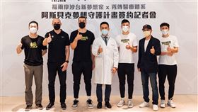 夢想家希望透過「運動醫學無縫服務」，提供球員最全面的醫療照護。（圖／寶島夢想家提供）