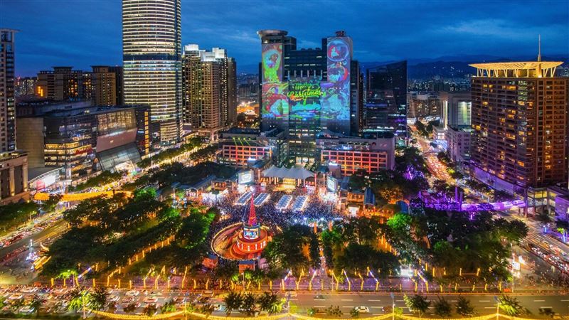 新北耶誕城提前閉城！今晚12時熄燈