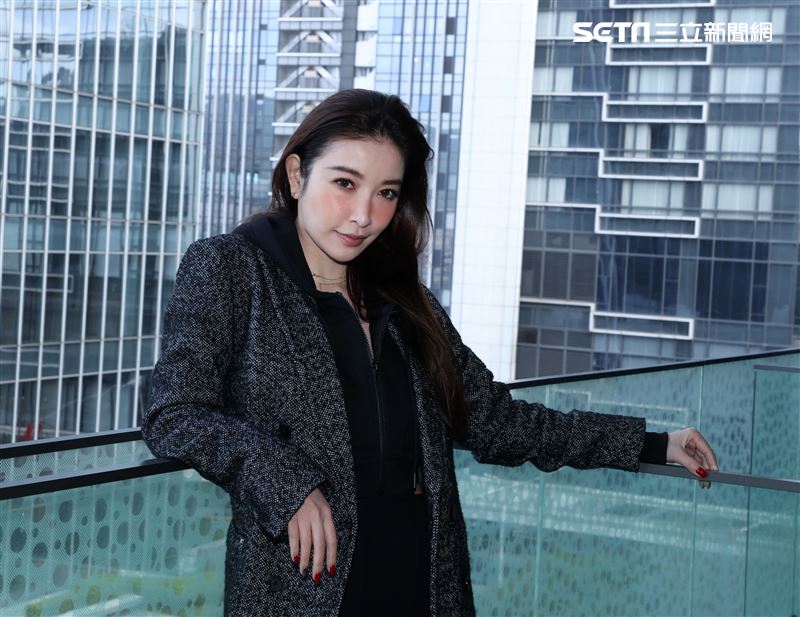 許維恩三立新聞網專訪。（記者邱榮吉/攝影）