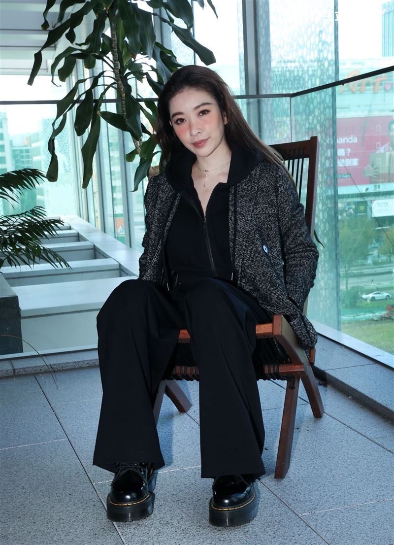 許維恩三立新聞網專訪。（記者邱榮吉/攝影）