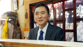 《孤獨的美食家2021跨年特別篇》五郎吃飯不群聚及新垣結衣《月薪嬌妻2021新春特別篇》將播出。（圖／KKTV提供）