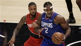 ▲「可愛」雷納德（Kawhi Leonard）戴面具攻下28分。（圖／美聯社／達志影像）