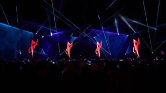 跨年MVP是誰？鄉民：她一個抵全台