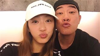 嘴型不對　應采兒中國跨年被抓包假唱