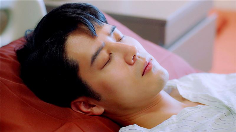 全明星胡宇威住院　女星徹夜看顧曝光