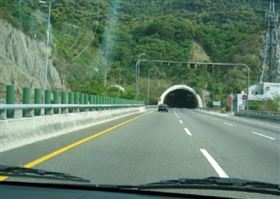 中寮隧道(圖/翻攝畫面)