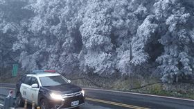 台中,台７甲,雪景,警車