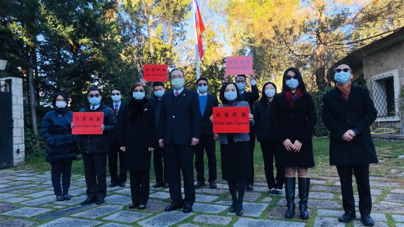 駐西代表元旦談話：台灣展示民主典範