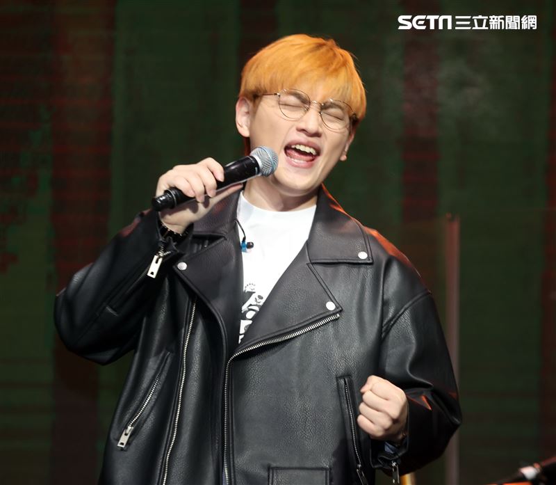 邱振哲「失戀學」期末考演唱會。（記者邱榮吉/攝影）