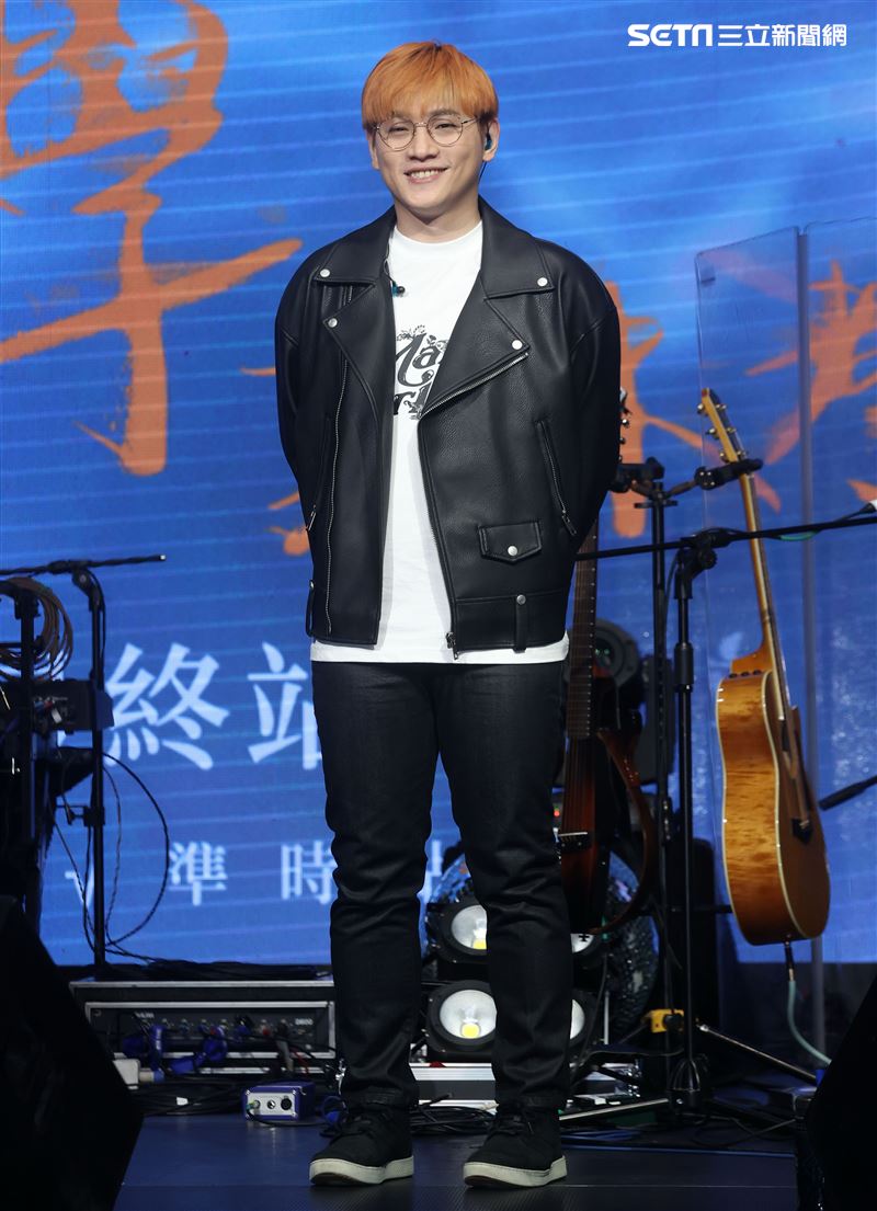 邱振哲「失戀學」期末考演唱會。（記者邱榮吉/攝影）