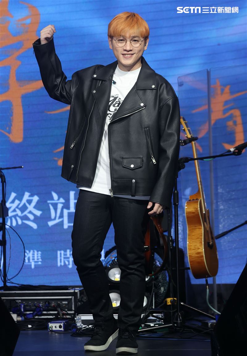 邱振哲「失戀學」期末考演唱會。（記者邱榮吉/攝影）