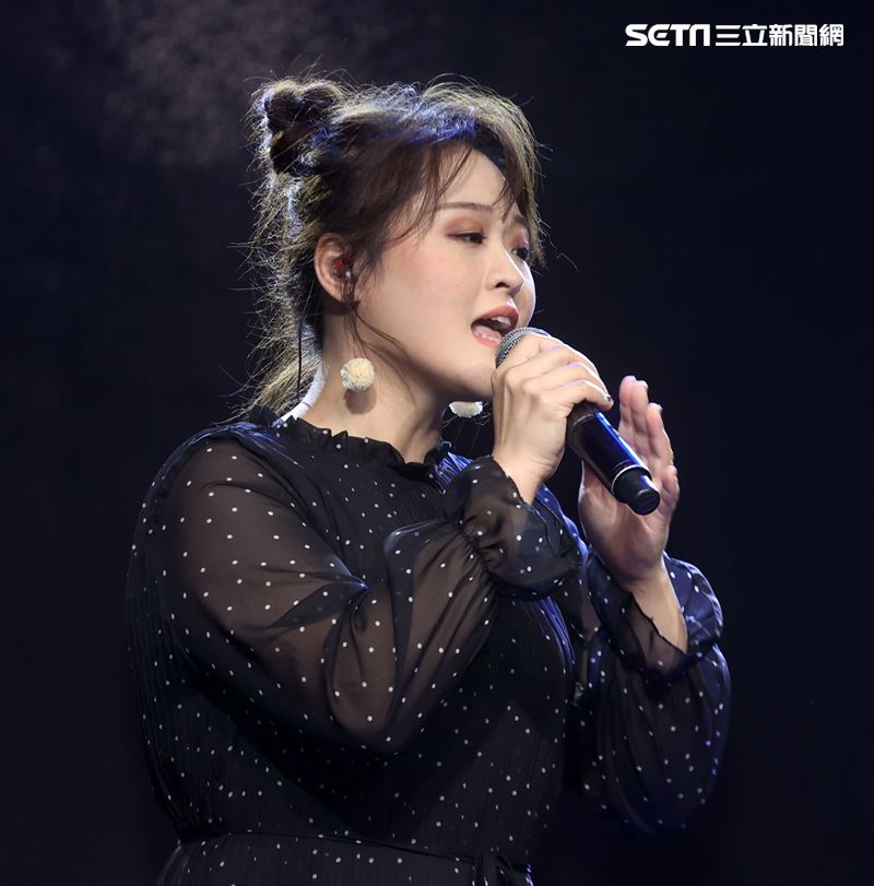 邱振哲「失戀學」期末考演唱會總彩排，特別嘉賓許莉潔。（記者邱榮吉/攝影）